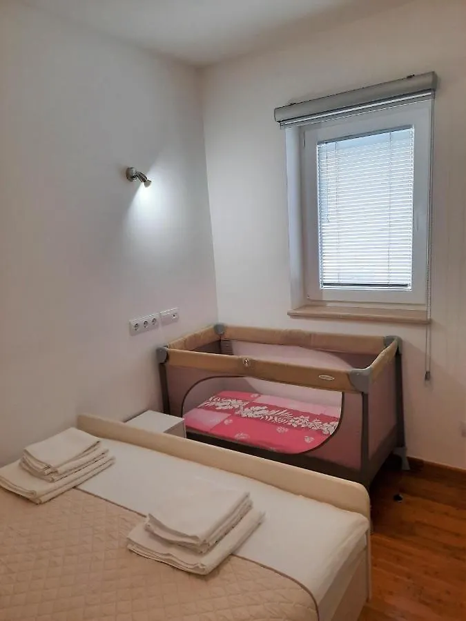 Apartment Mato Barbariga