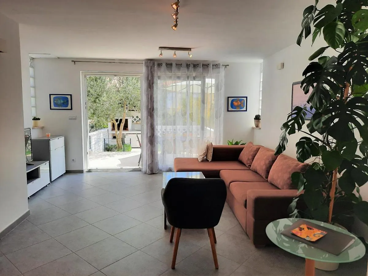 Apartment Mato Barbariga