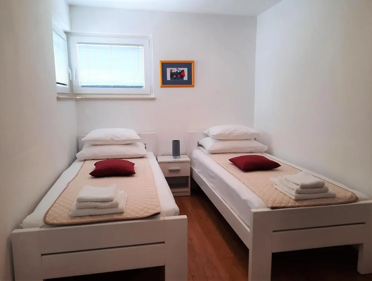Apartment Mato Barbariga